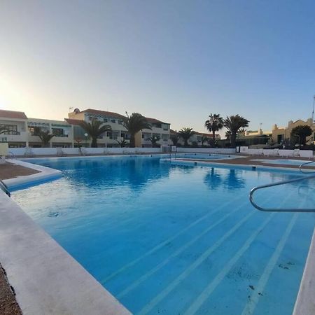 Puskas Apartman Costa De Antigua Eksteriør billede